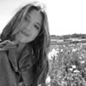 Meet your Posher, Daniella